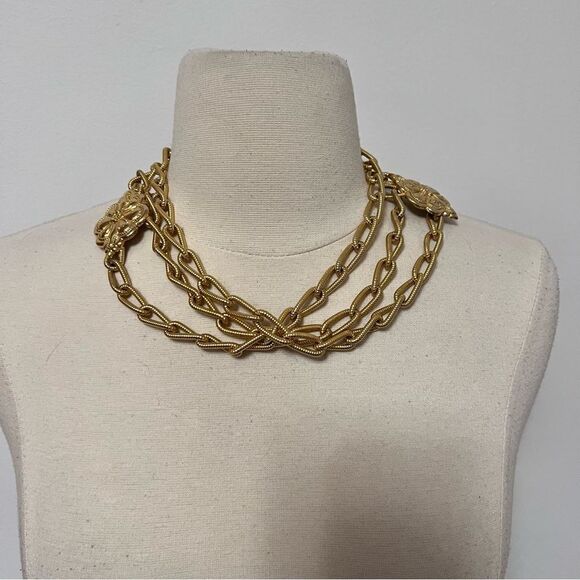 Groovy Vintage 1970s Multi Strand Curb Link Chain Layer Belt / Necklace - Picture 7 of 8